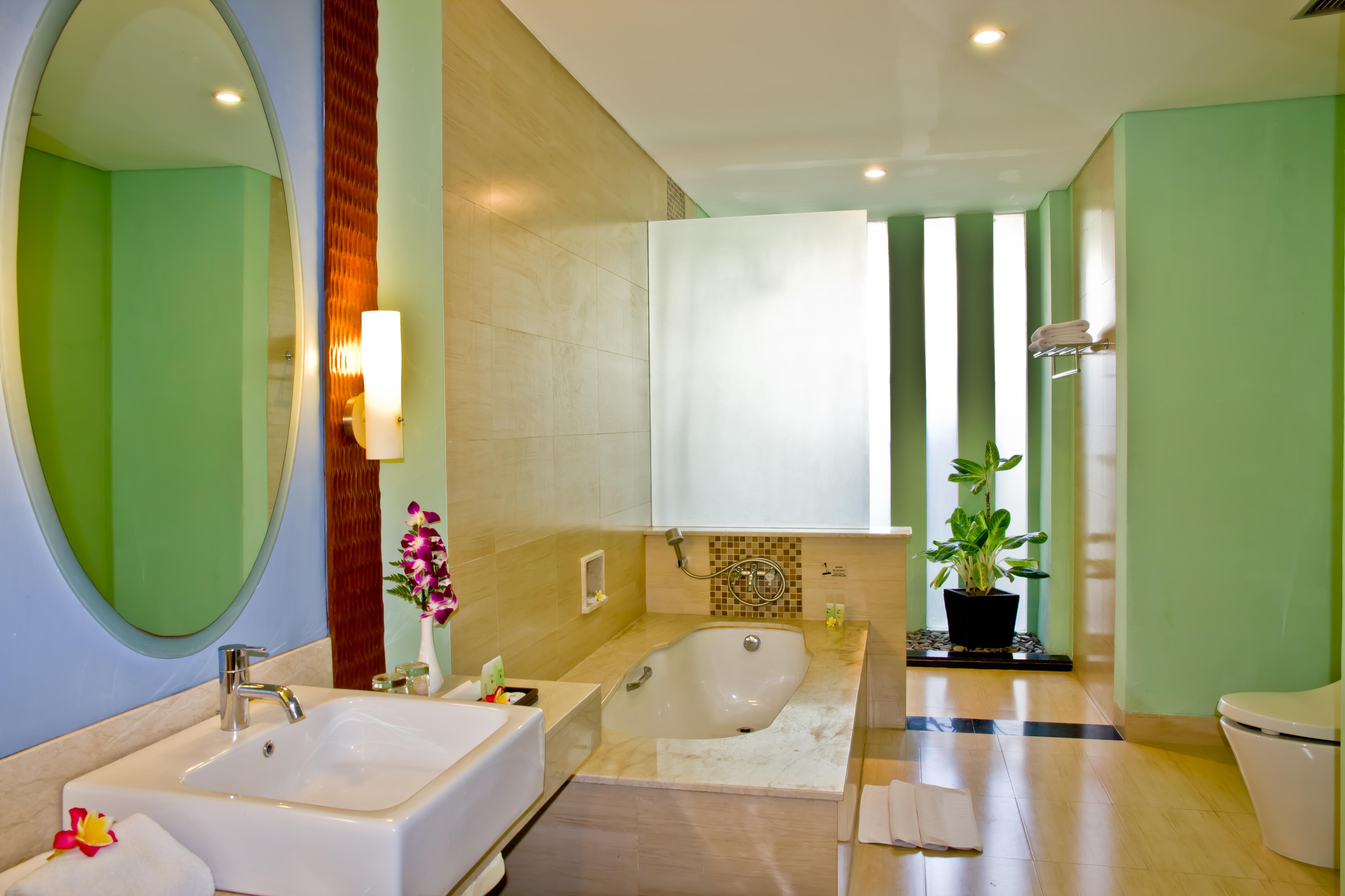 The Rani Hotel & Spa Kuta  Exterior photo